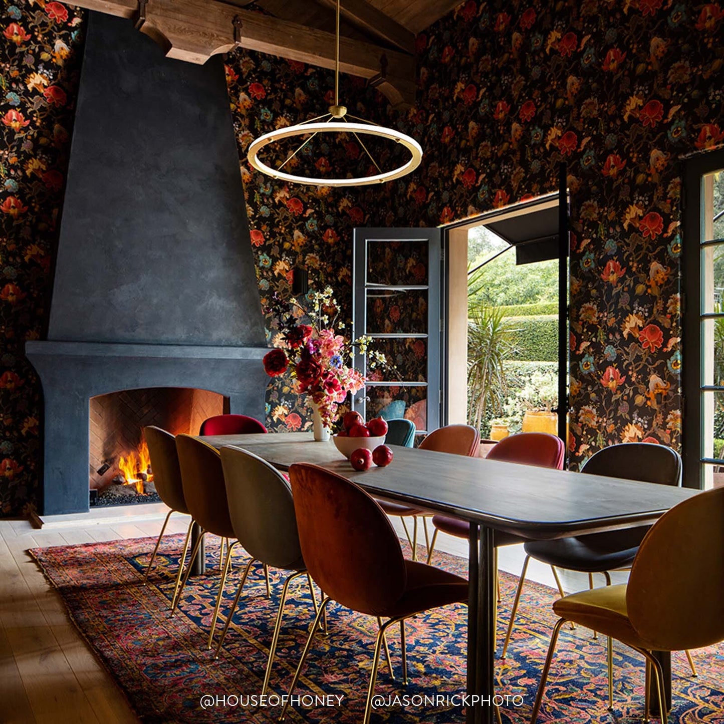Artemis Wallpaper - Black - 1-WA-ART-DI-BLK-XXX