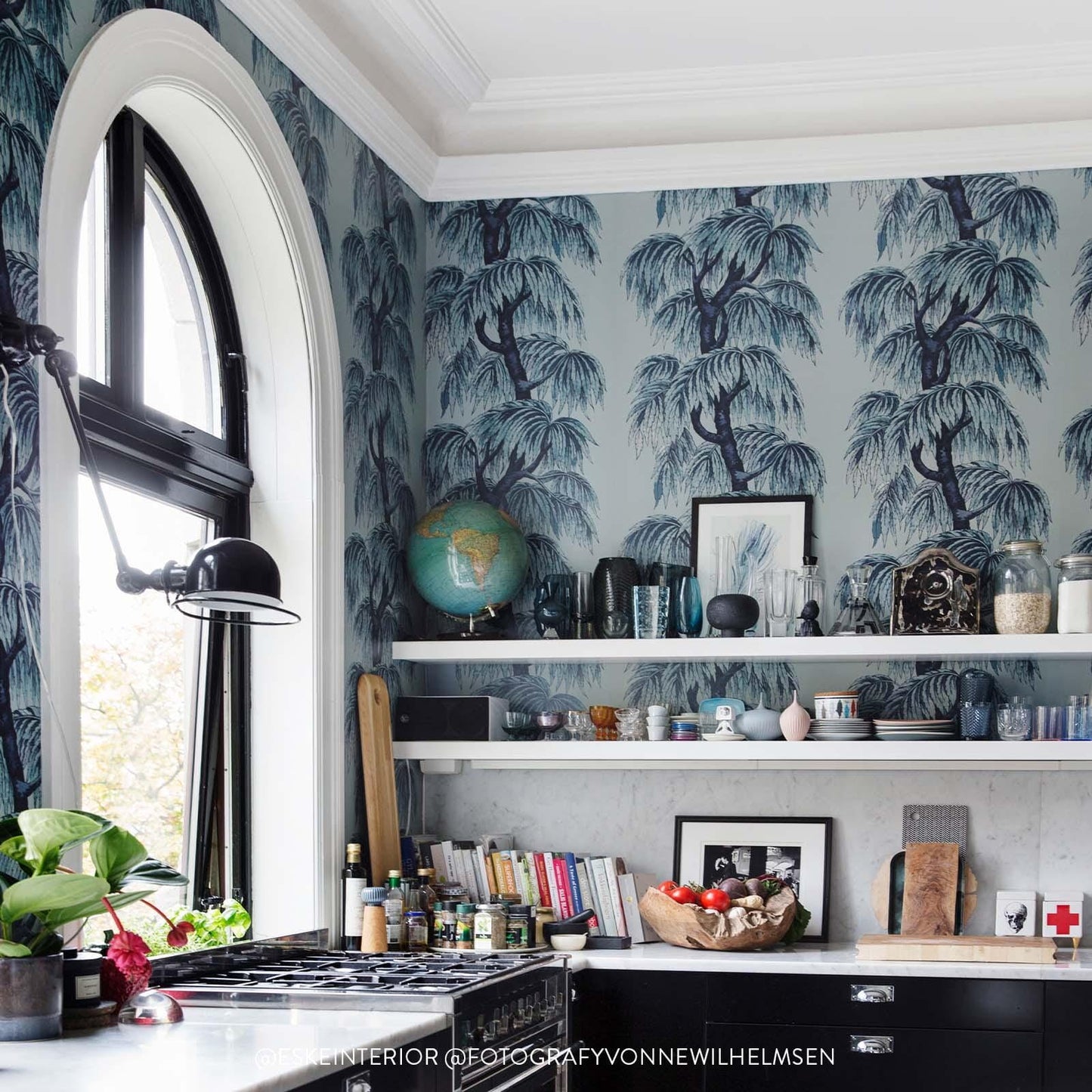 Babylon Wallpaper - Celestial Blue - 1-WA-BAB-DI-CEB-XXX