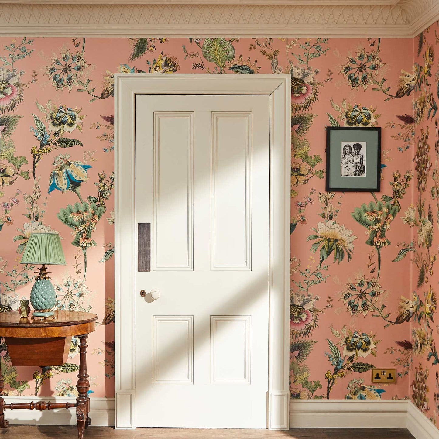 Flora Fantasia Wallpaper - Bisque-Pink - 1-WA-FLF-DI-PNK-XXX