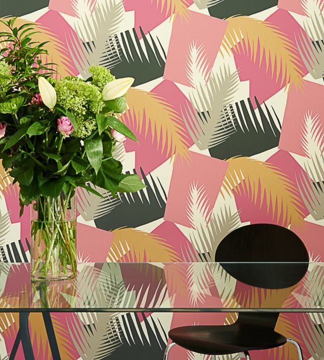 Deco Palm Wallpaper - Leaf Greens on Cream - 105/8037