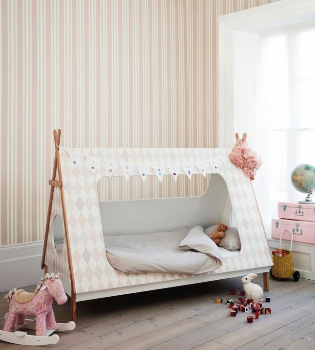 Polo Stripe Wallpaper - Ballet Slipper - 110/1004