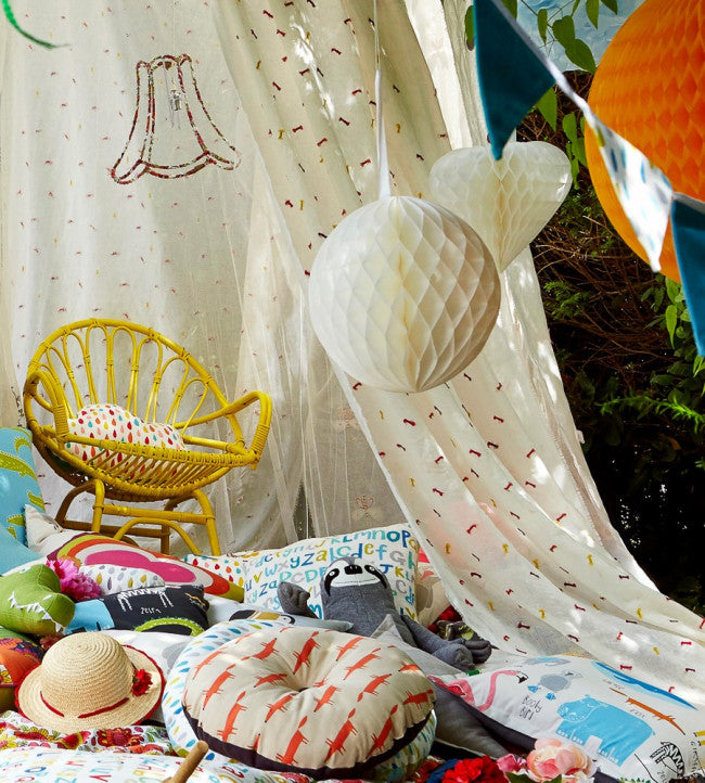 Little Fox Room Fabric - Snow