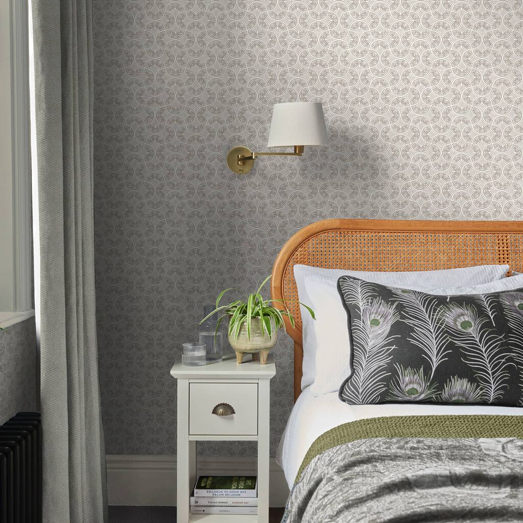 120637 - Hopwood Cottage Wallpaper - Neutral - Graham & Brown
