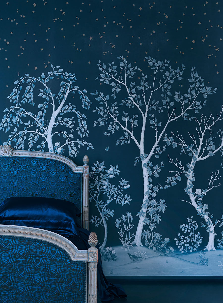 Seasonal Woods Wallpaper - Midnight - 120/6025