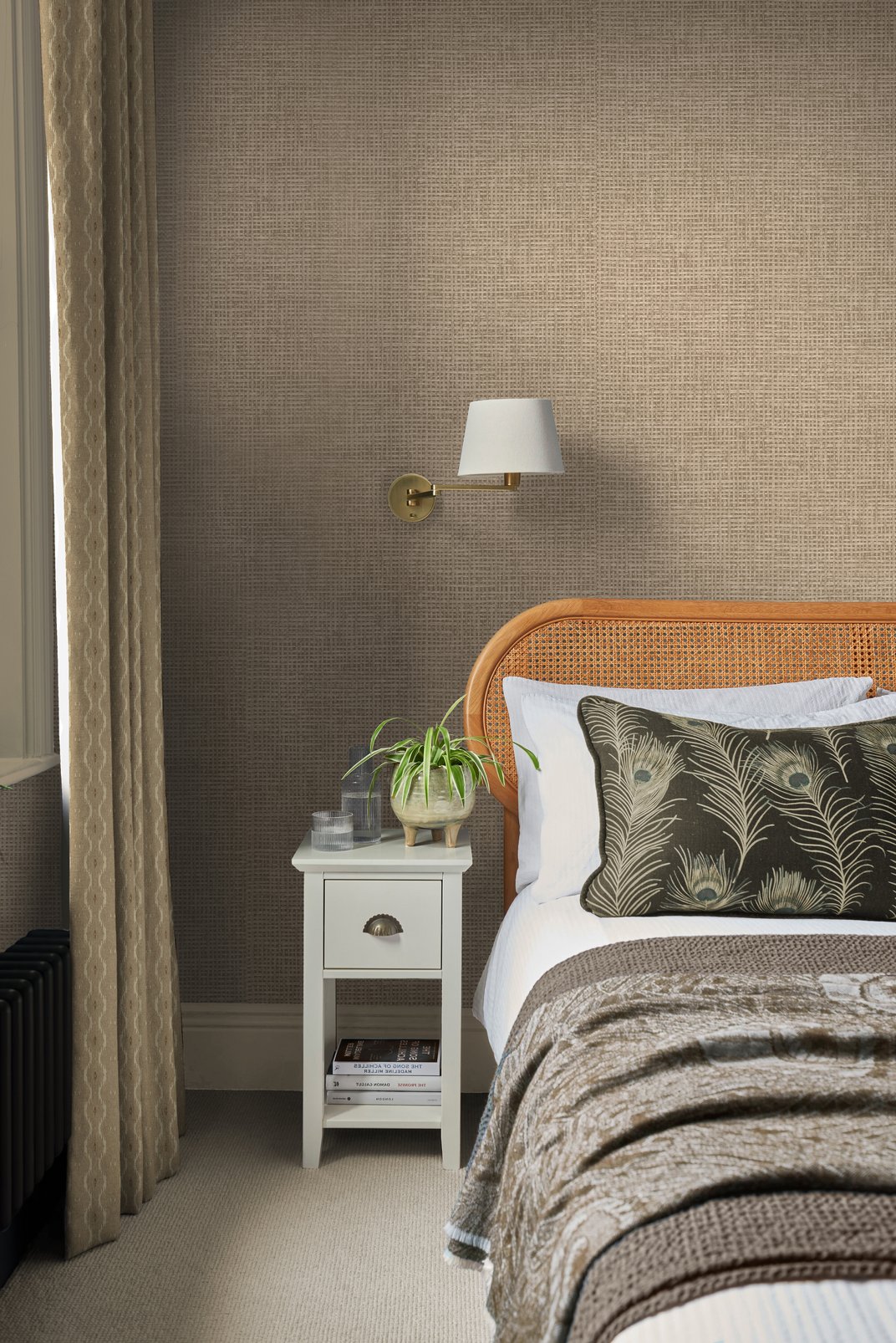 124094 - Rustic Weft Wallpaper - Toast - Graham & Brown