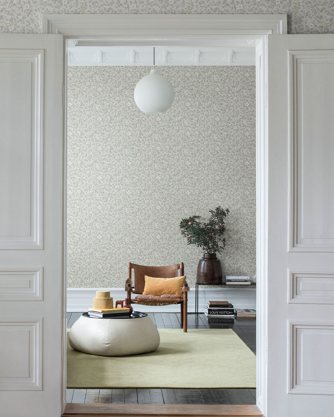 16012 - Linnea Wallpaper - Light Gray - Midbec