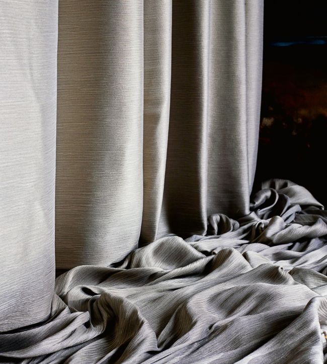 Delphos Fabric - Gray - Zoffany