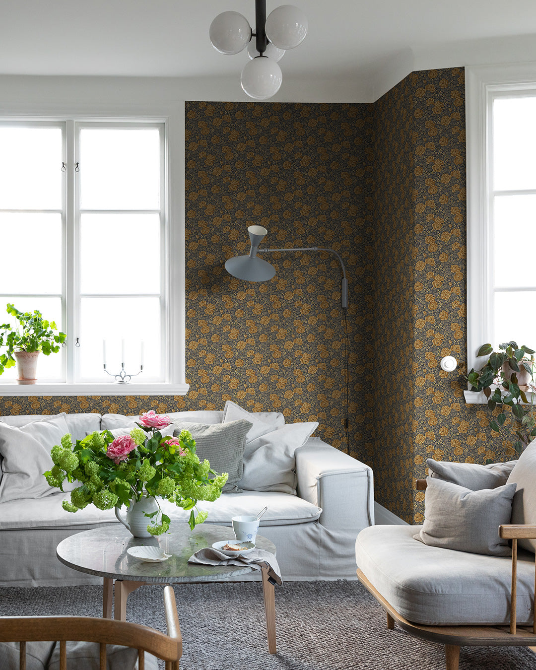 43109 - Rosengang Wallpaper - Rust/Brown - Midbec