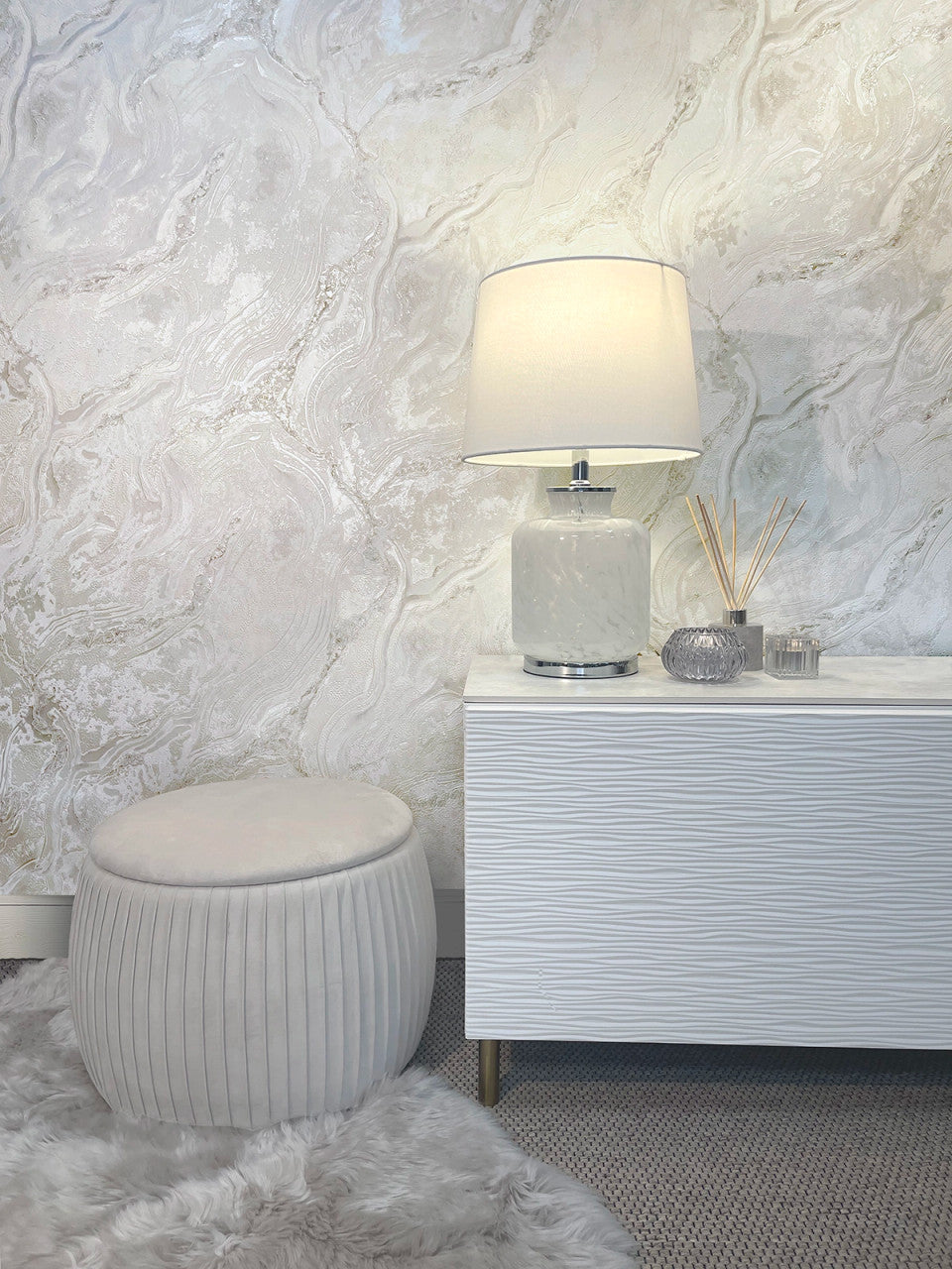 529470 - Vasari Marble Wallpaper - Pearl - Rasch