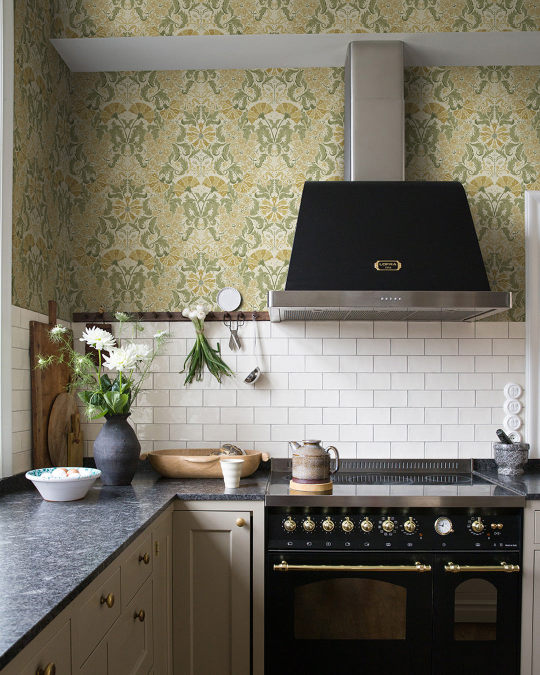 83117 - ojvind Wallpaper - Beige - Midbec