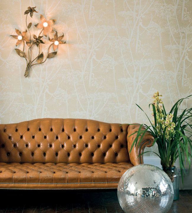 Cow Parsley Wallpaper - Charcoal & Metallic Gilver - 95/9050