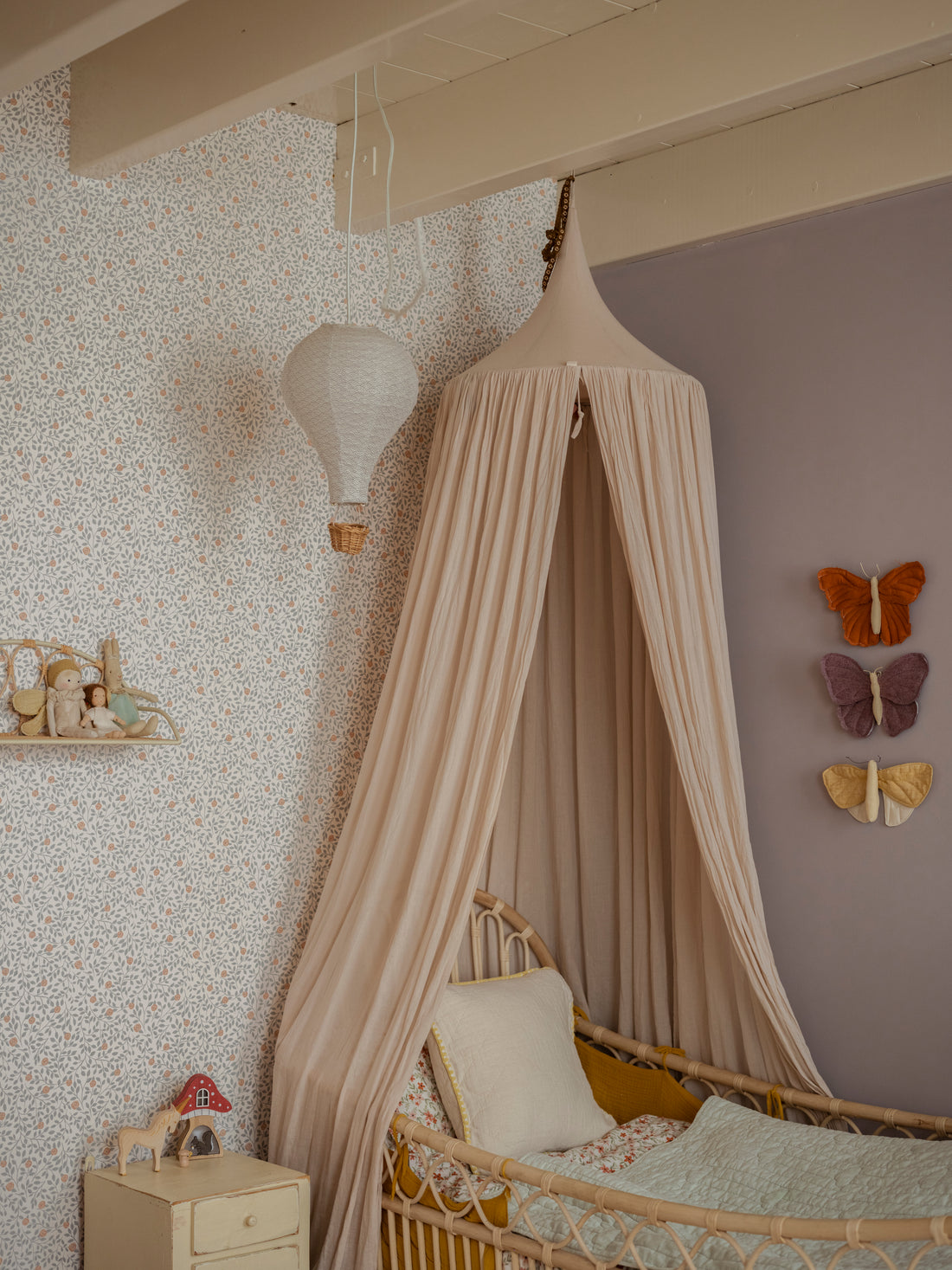 Climbing Rose Wallpaper - Blue - Summer Gray