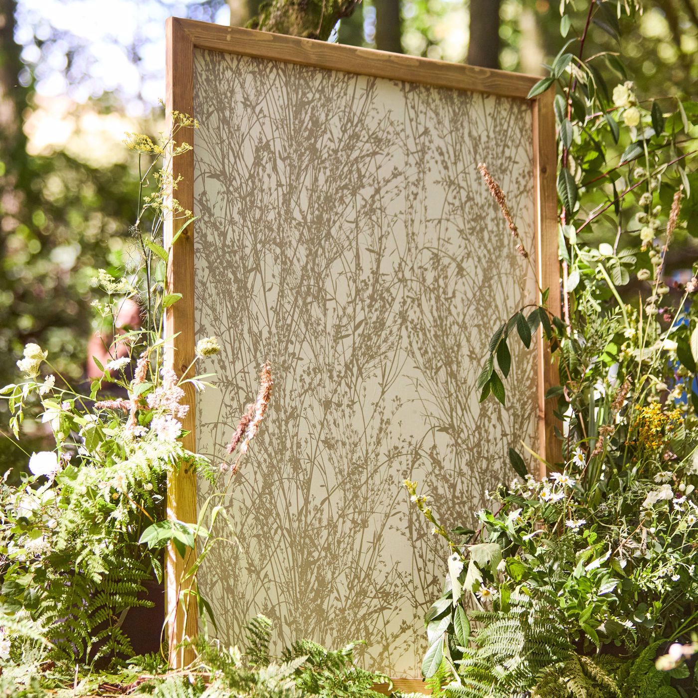 Meadow Canvas Wallpaper - Gilver/Linen - DWOW215693