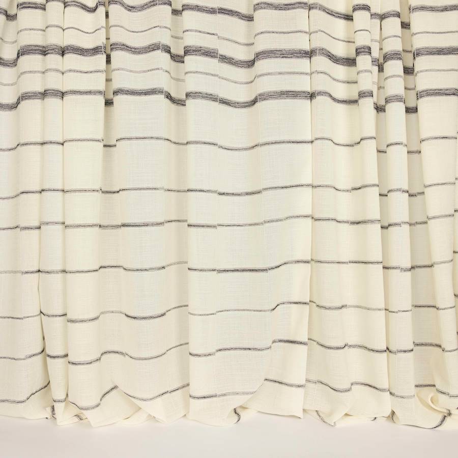 Nico Fabric - White - Larsen