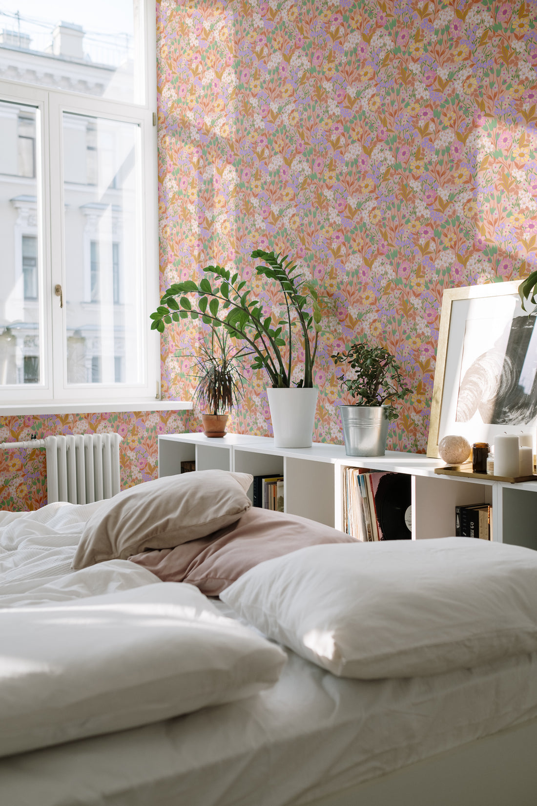 Lola, Petit Wallpaper - Apricot - Summer Gray