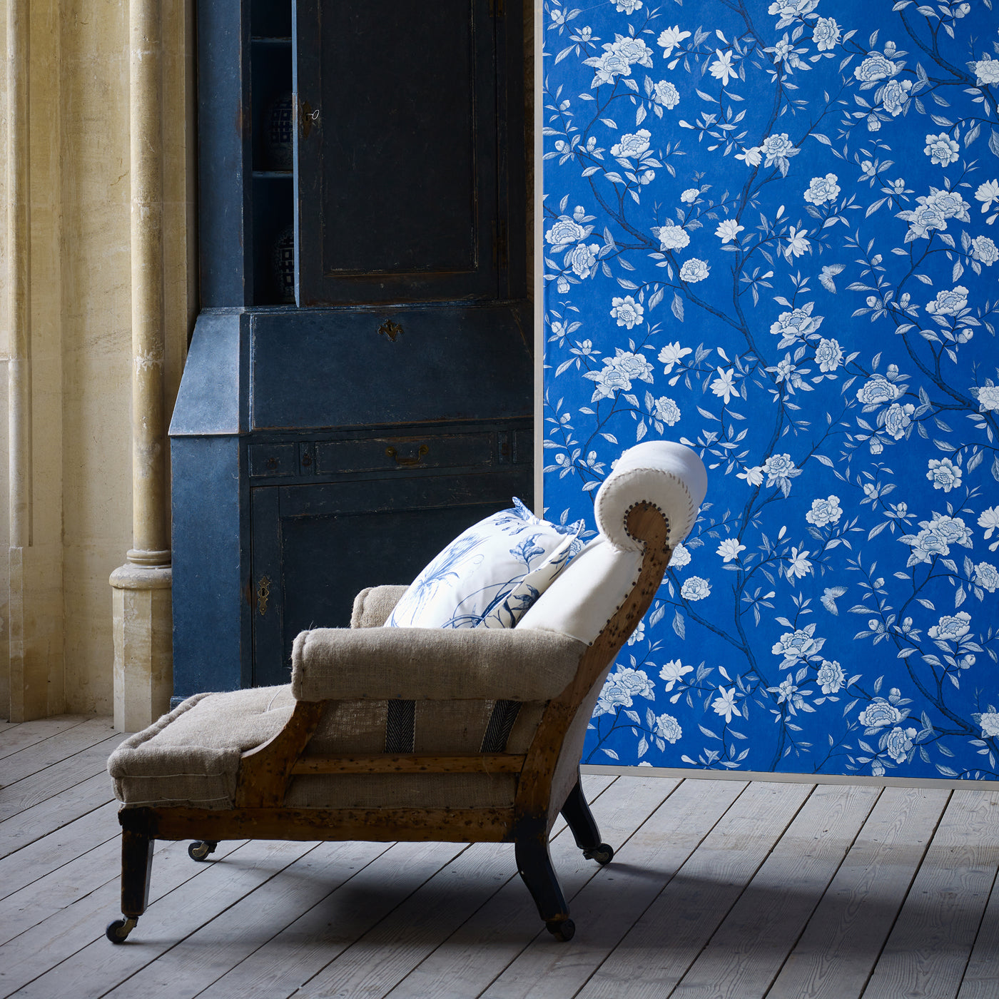 Nostell Priory Wallpaper - Lazuli - ZCOT313031 - Zoffany