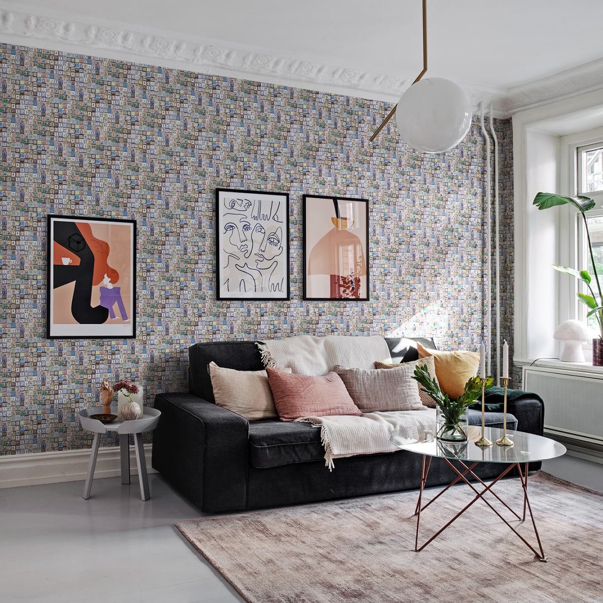 Tiny House Numbers Wallpaper