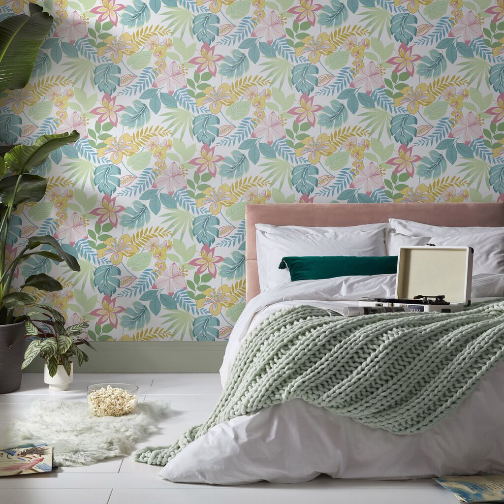 So Exotic Wallpaper - Green - Envy