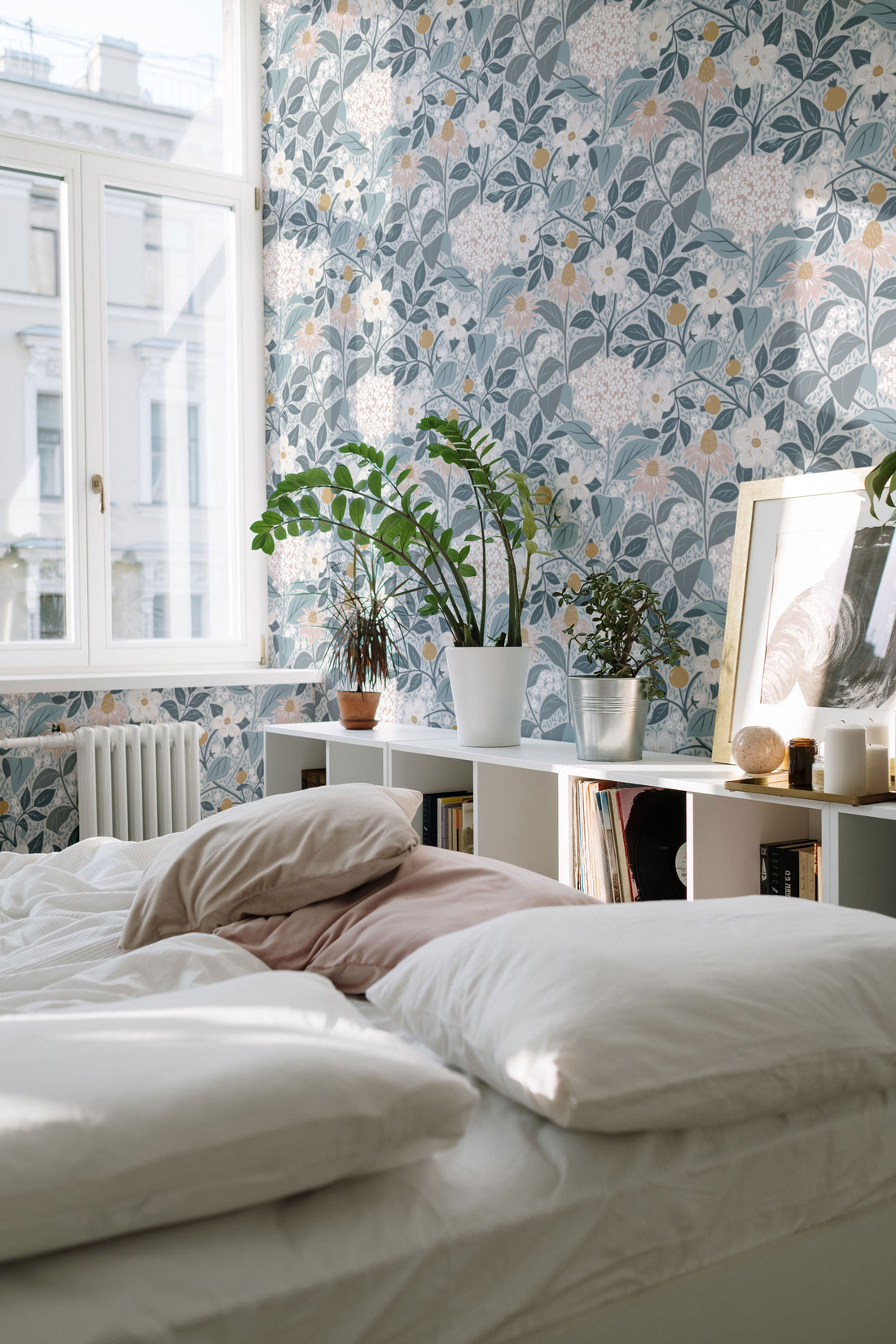 Summer’s Bloom Floral Wallpaper - Blue - Summer Gray