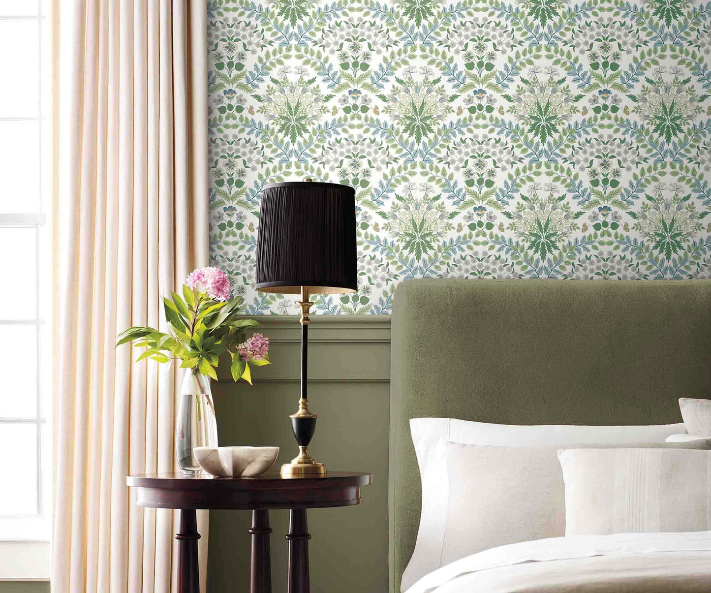 Bramble Wallpaper - Green - Rifle