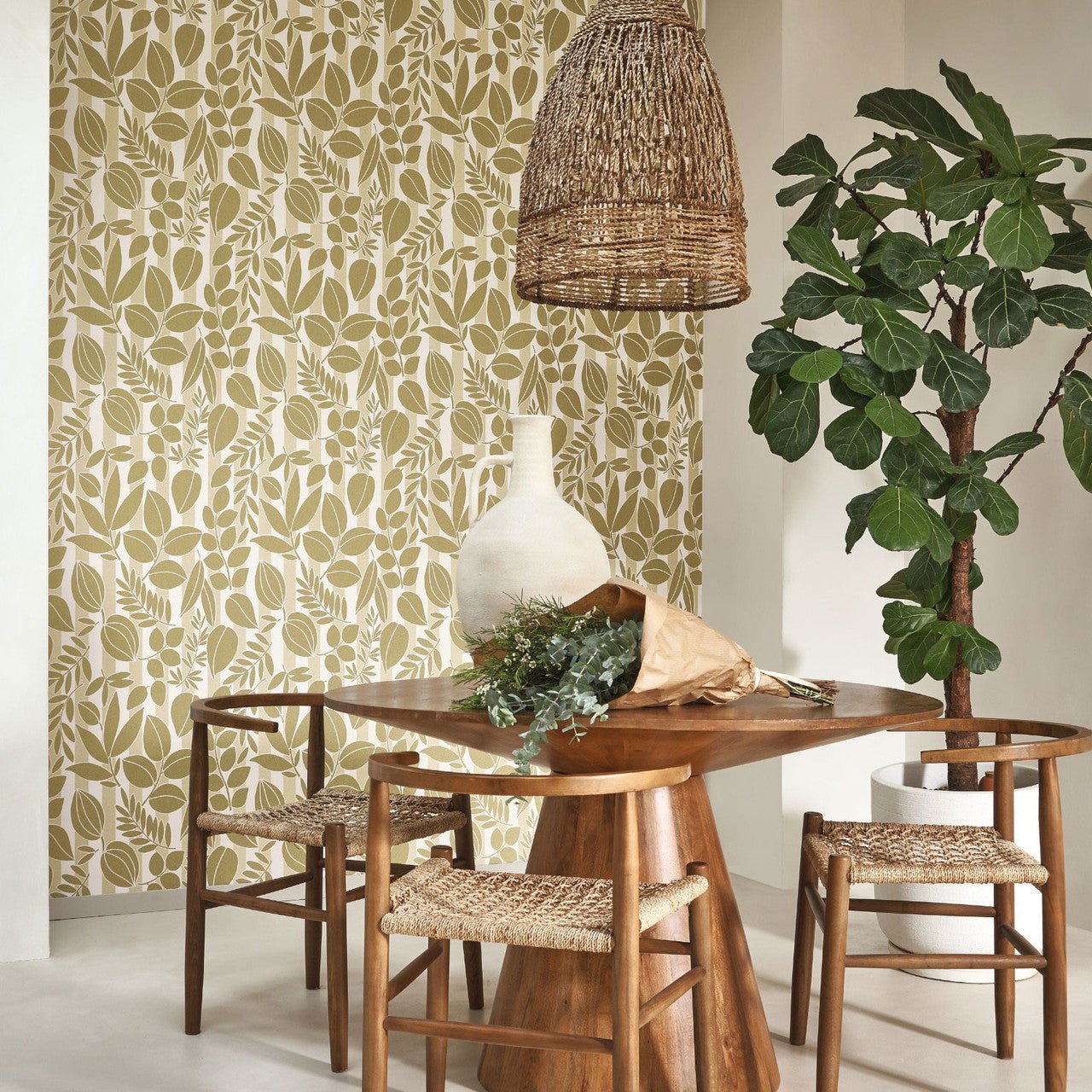Ramatuelle Echappee Belle Wallpaper - Vert Olive / Sable - Casadeco - 89827101 - Premier Wallcovering