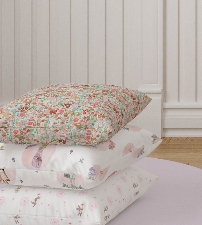 Dandelion Room Fabric - White