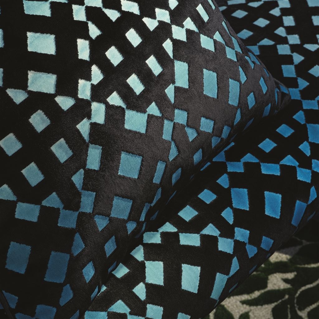 Soft L'aveu Ruisseau Room Cushion 3 - Blue