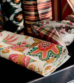 Midsummer Floral Room Fabric - Pink