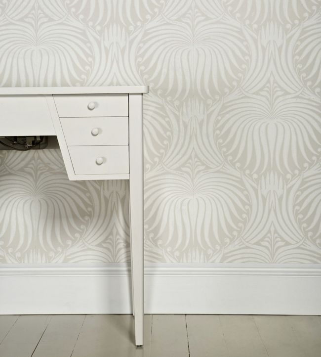 Lotus Wallpaper - Skimming Stone - 2007 - Farrow & Ball