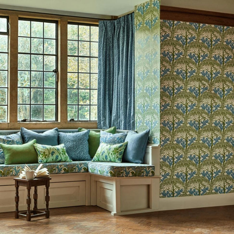 Bedford Park – Lionheart Wallpaper