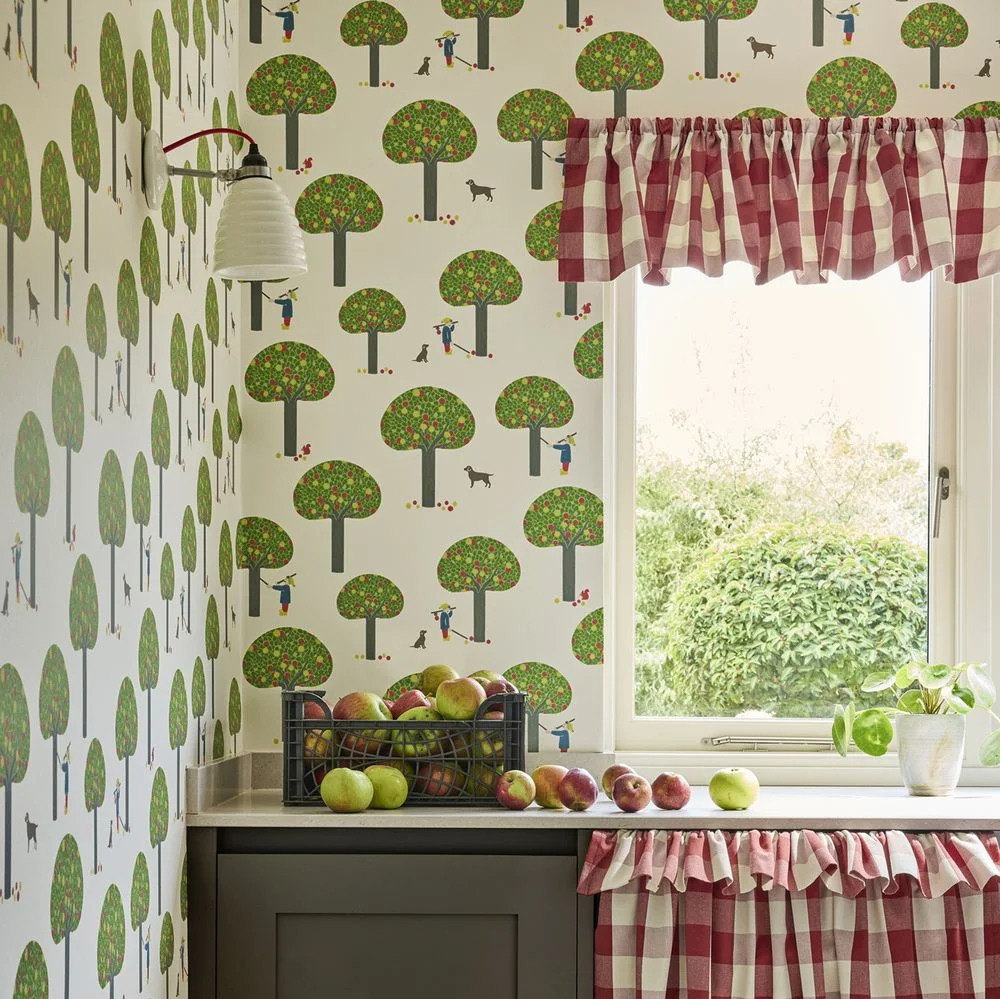 0231ROSAGEA - Rodney Street Wallpaper - Sage & Onions - Little Greene
