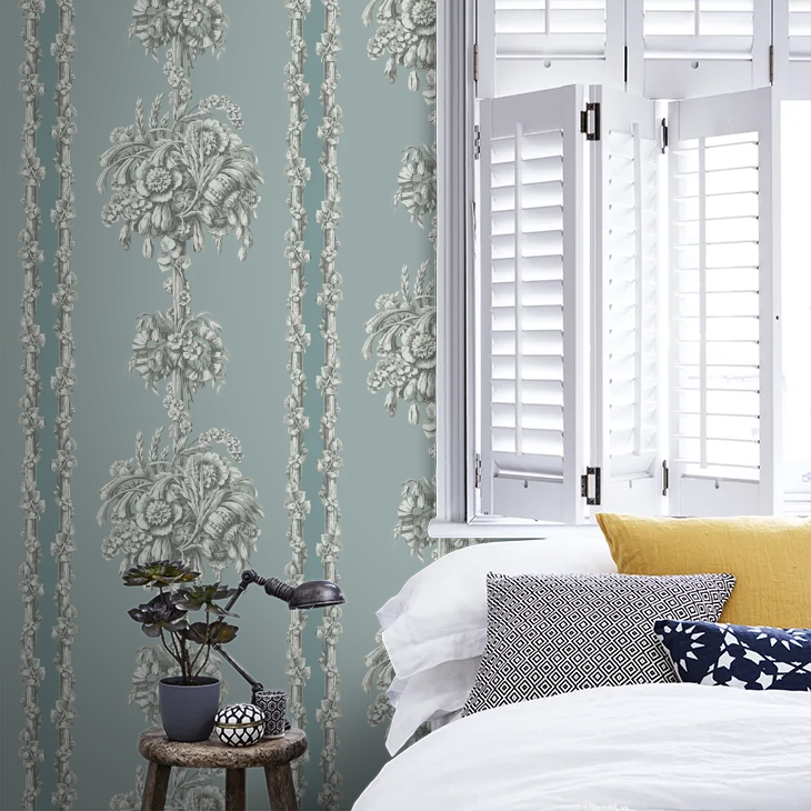 0251CBARCHI - Chelsea Bridge Wallpaper - Archive Blue - Little Greene