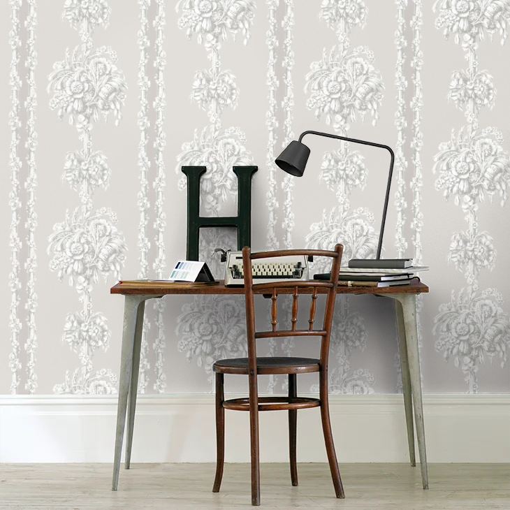 0251CBHUSHZ - Chelsea Bridge Wallpaper - Hush - Little Greene