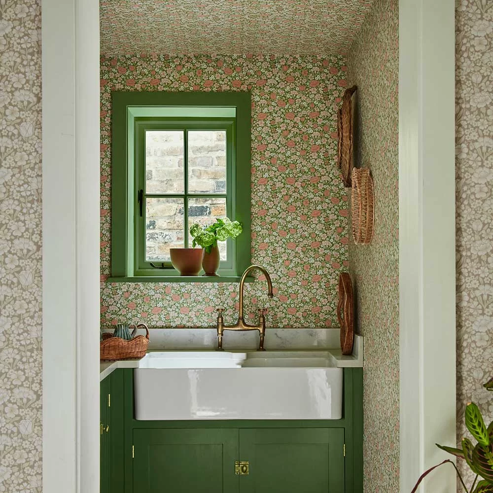 0267SPGARDE - Spring Flowers Wallpaper - Garden - Little Greene