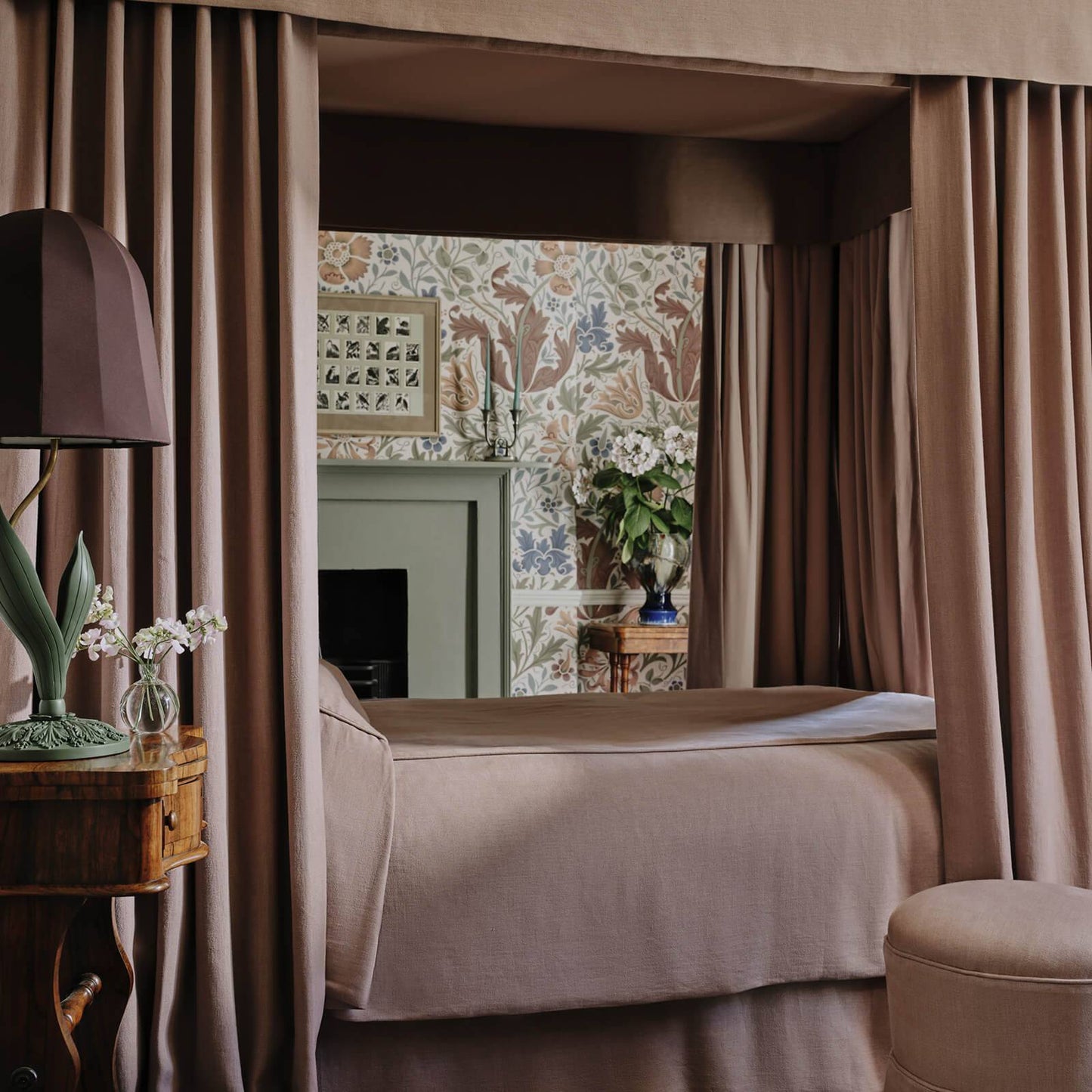 1-FA-HMP-HP-NAT-XXX-XXX - Heavenly Hemp Fabric - Astrantia - House of Hackney