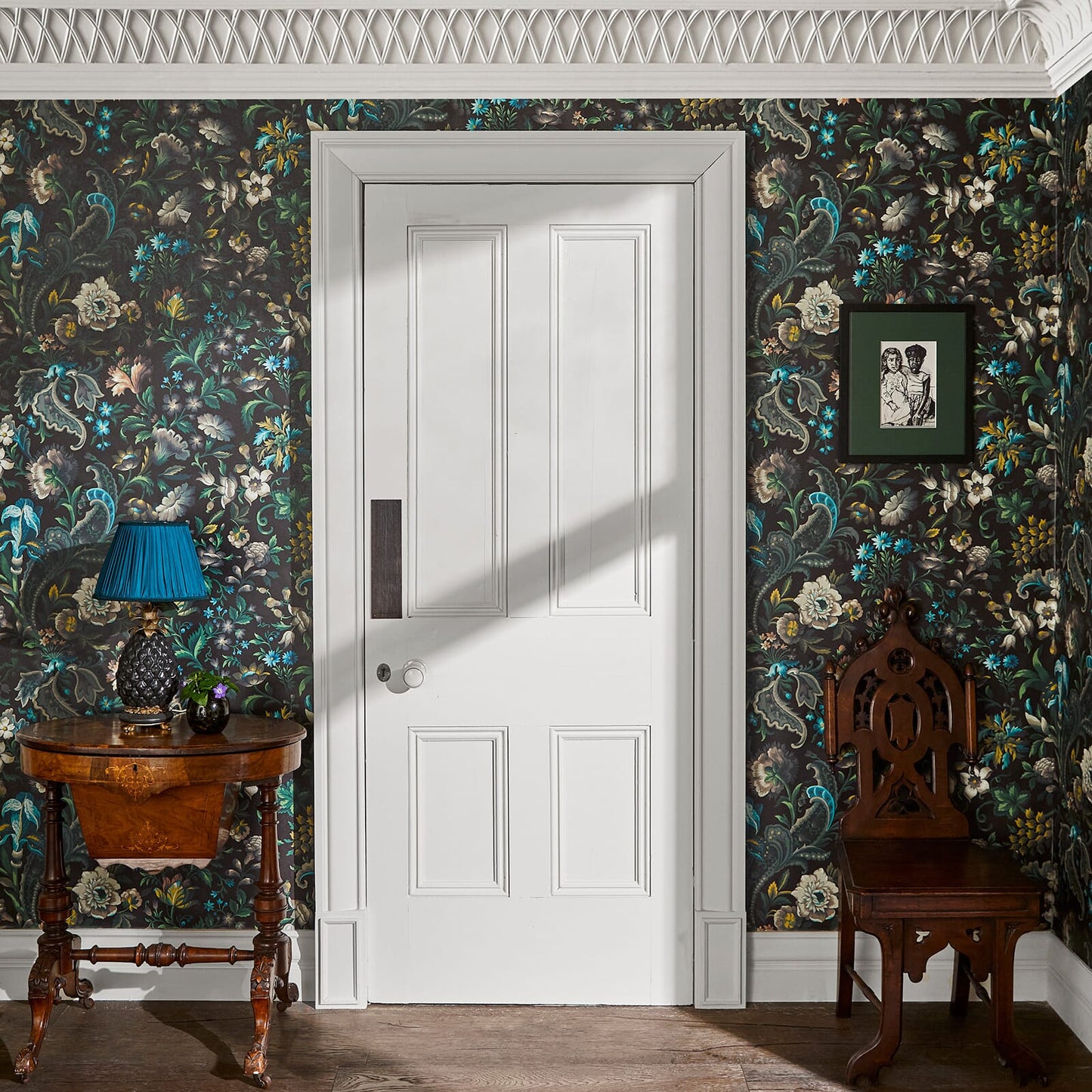 Florika Wallpaper - Onyx - 1-WA-FLO-DI-ONX-XXX