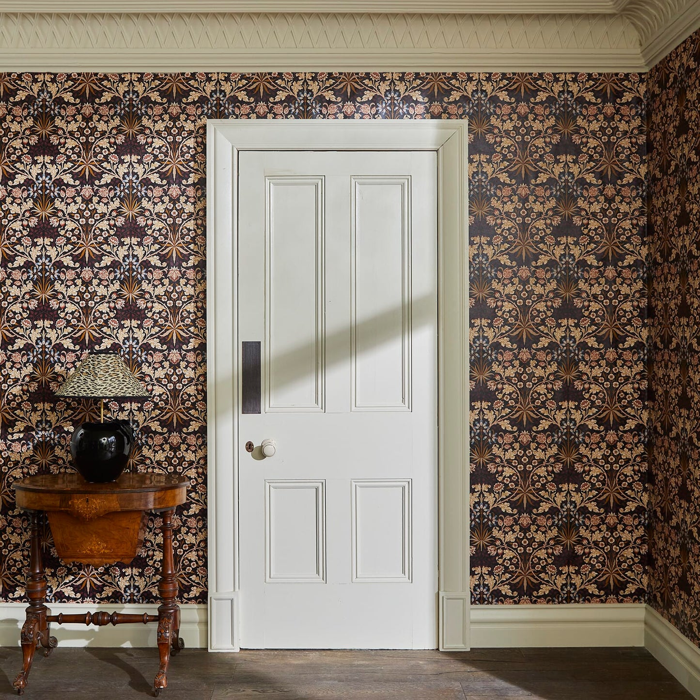 Hyacinth Wallpaper - Black - 1-WA-HYA-DI-BLK-XXX