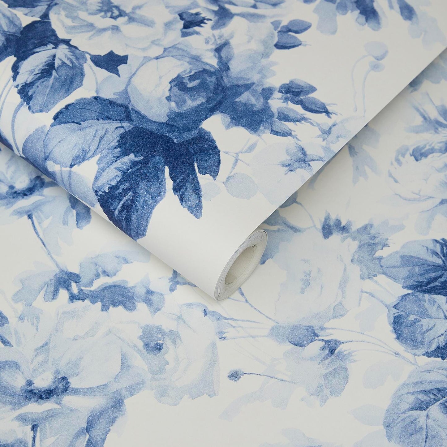 London Rose Wallpaper