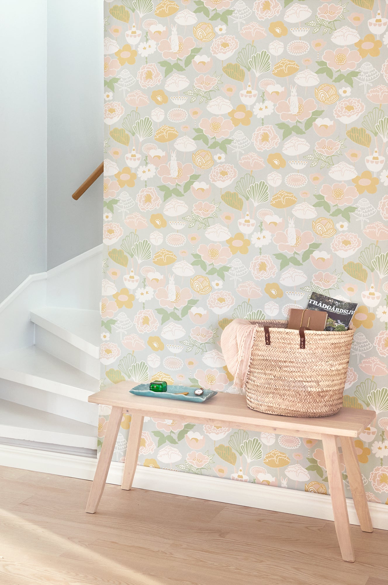 Little Light Grey Wallpaper - Majvillan