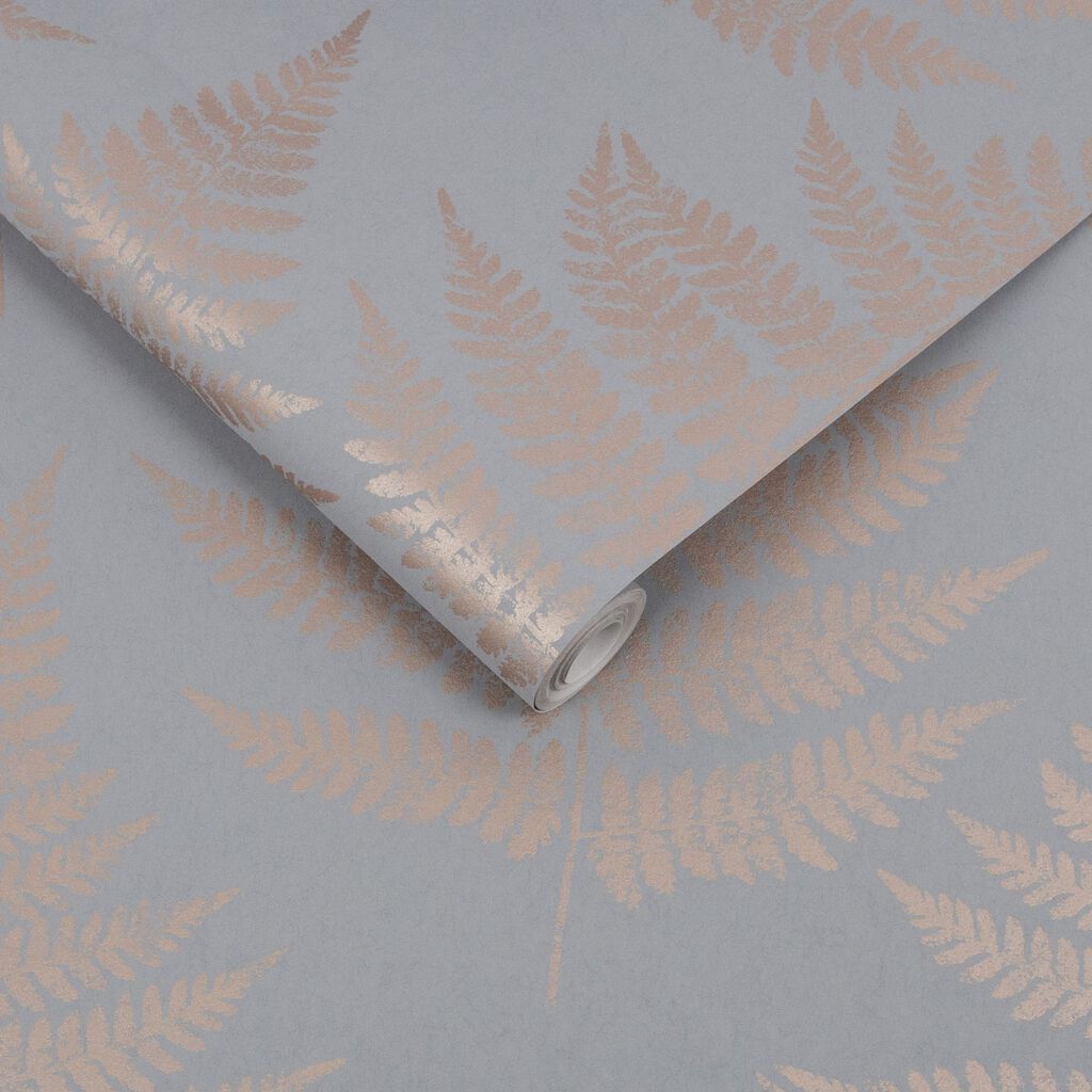 115073 - Royal Fern Wallpaper - Dove - Graham & Brown