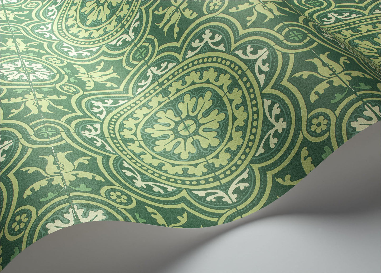 Piccadilly Seville Wallpaper - Leaf Green & Mint on Forest - 117/8023