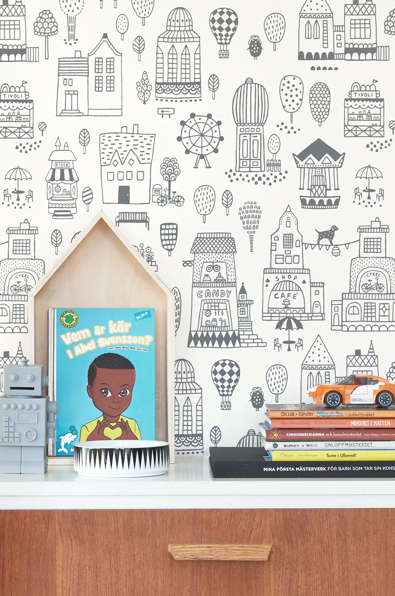 Small Town Soft Black Wallpaper - Majvillan