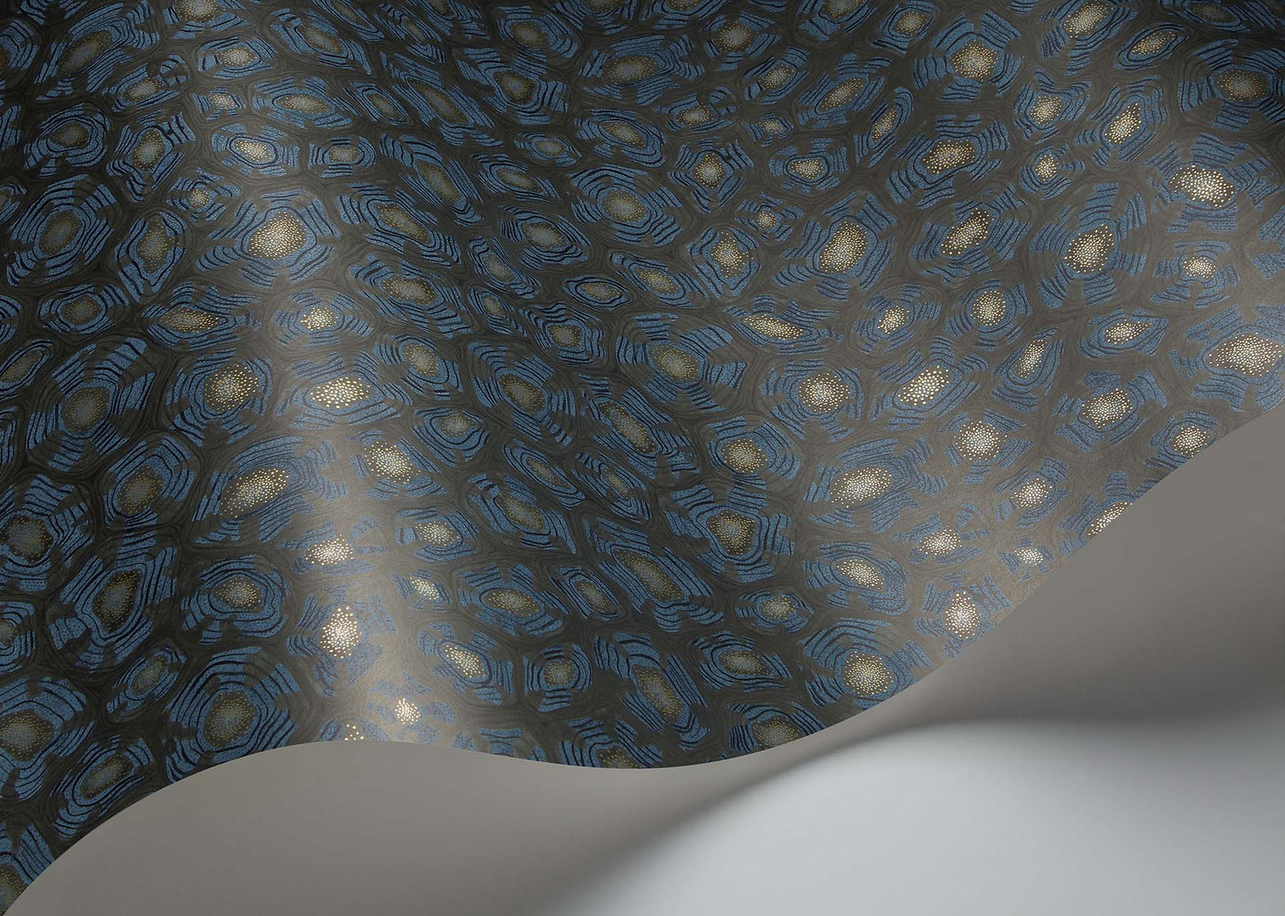 Savanna Shell Wallpaper - Denim, Charcoal & Metallic Gold - 119/4024