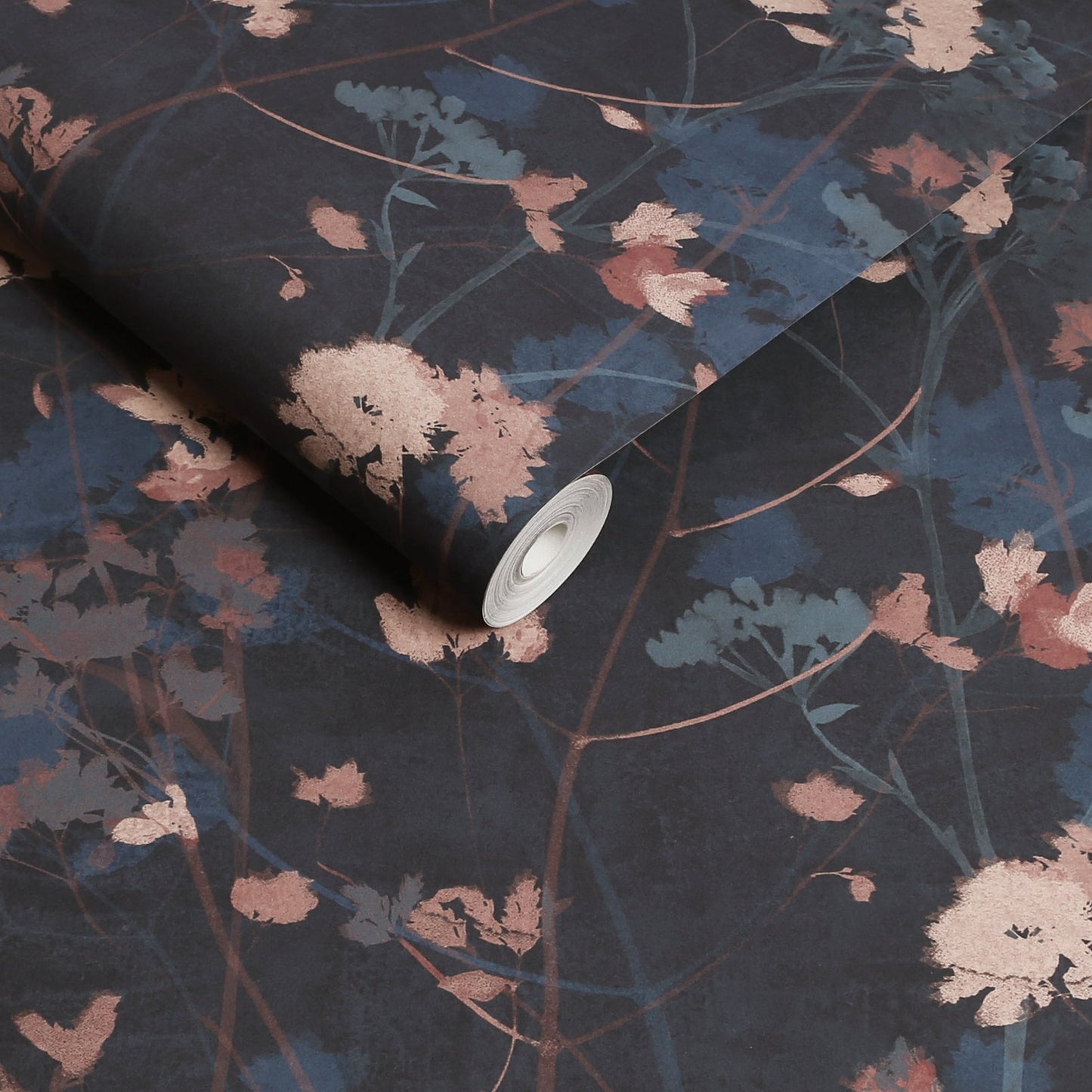 124101 - Flower Press Wallpaper - Thistle - Graham & Brown