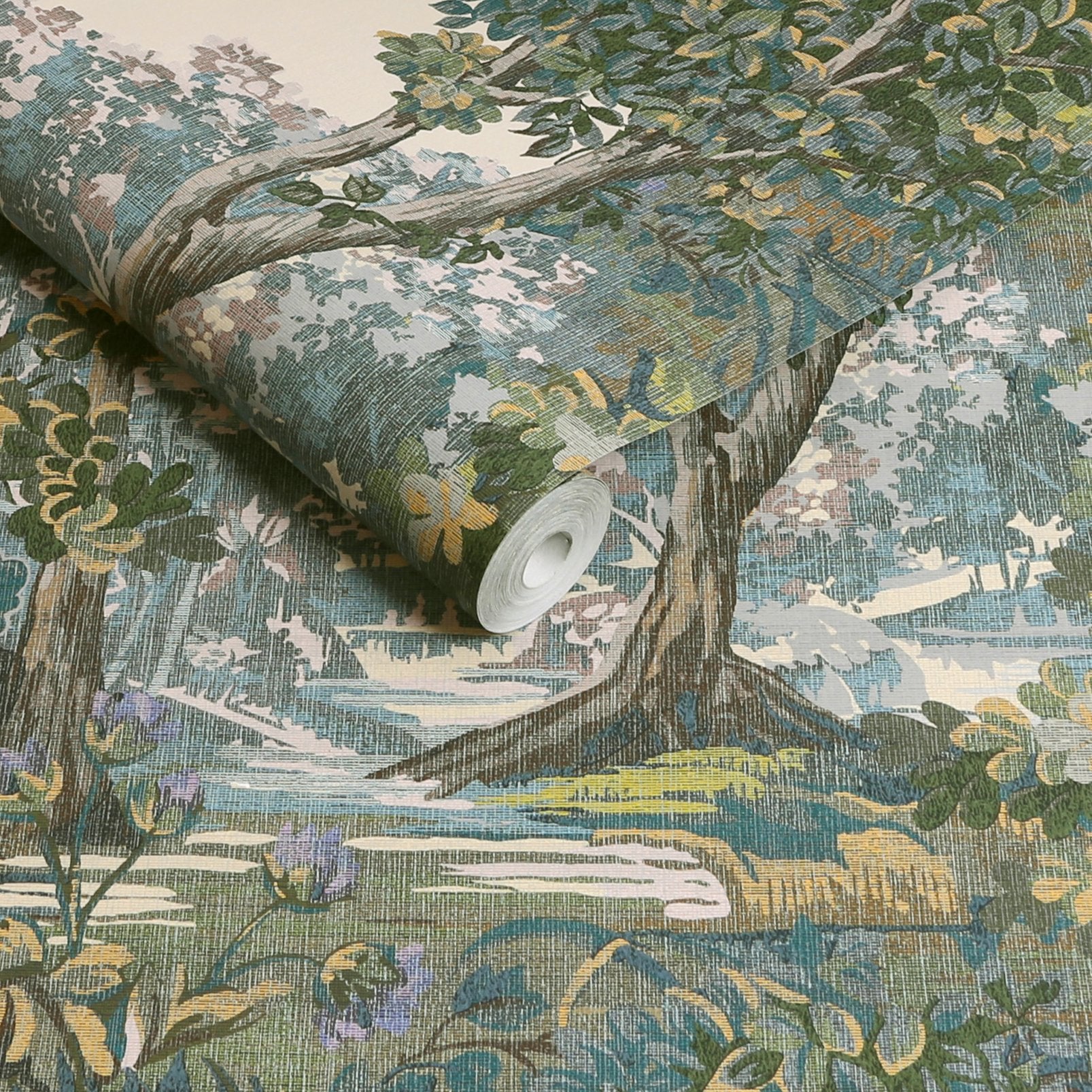 127901 - Bodenham Wallpaper - Heritage Green - Graham & Brown