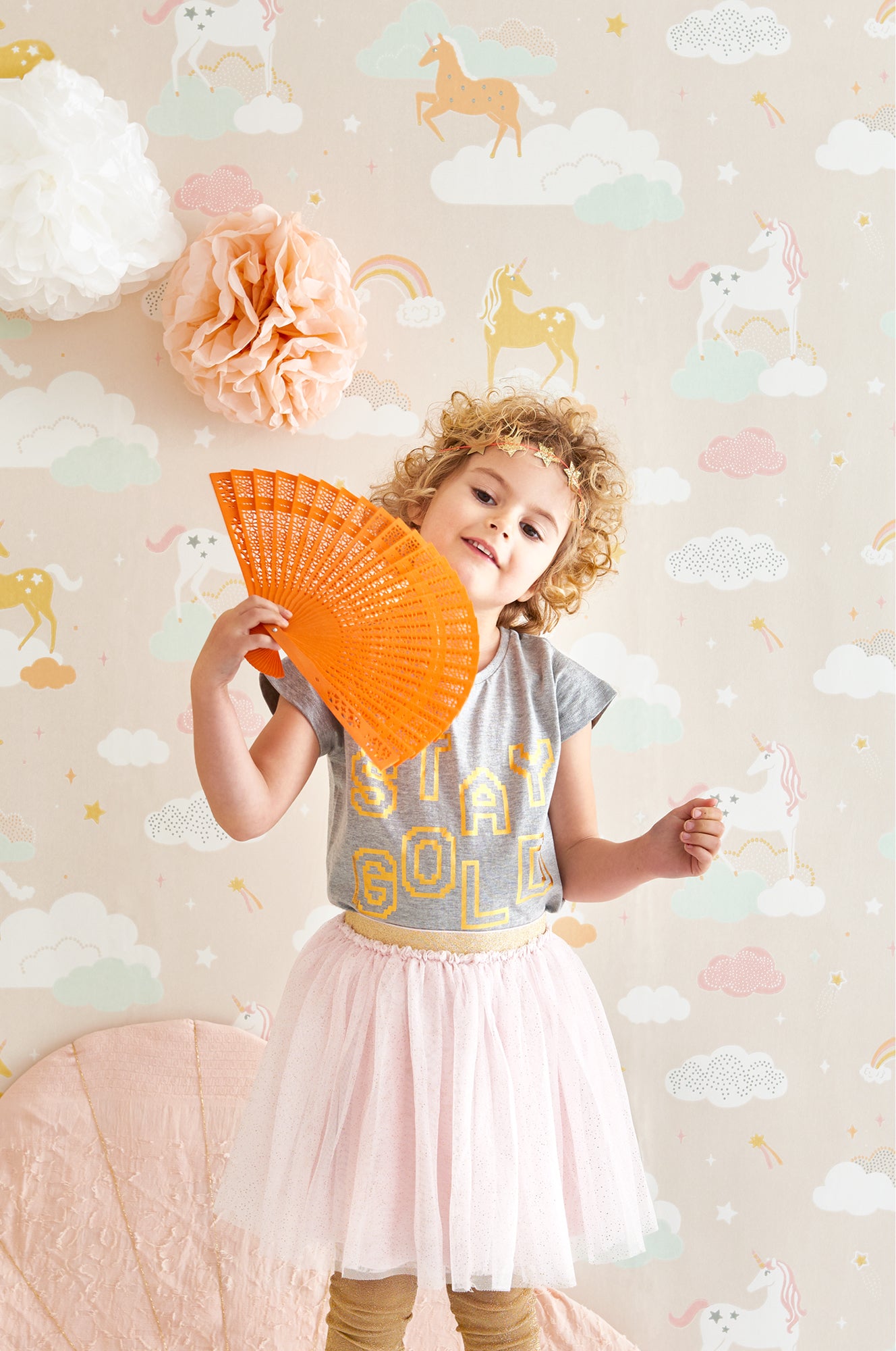 Rainbow Treasures Lovely Pastel Pink Wallpaper - Majvillan