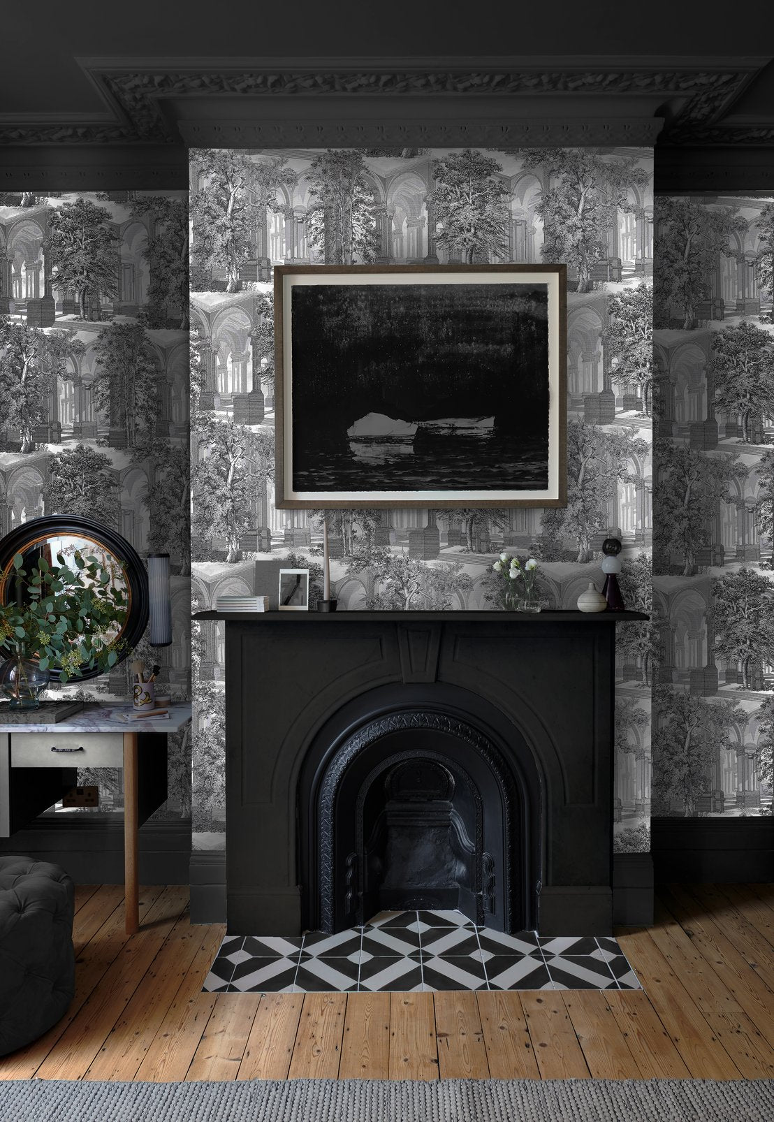 129092 - Rivington Folly Wallpaper - Tattoo - Graham & Brown