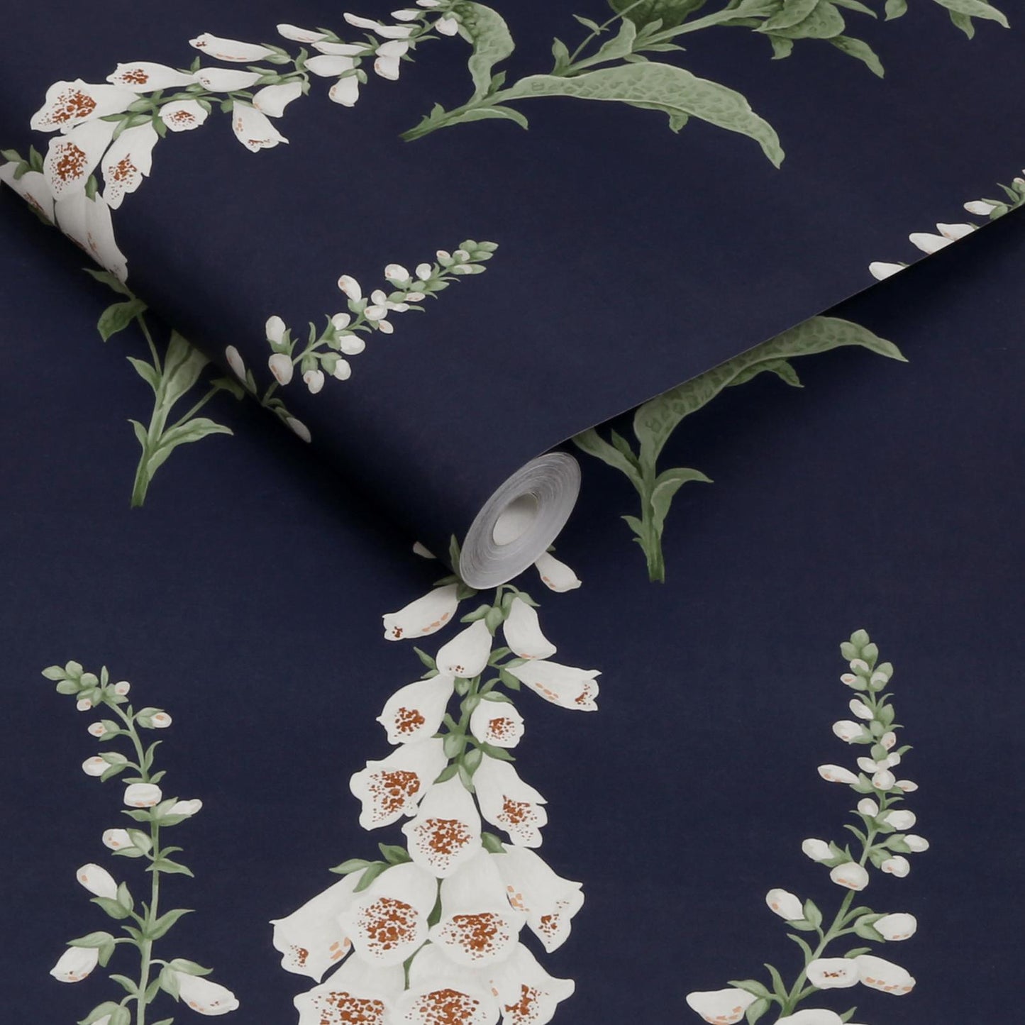 130308 - Foxglove Wallpaper - Midnight - Graham & Brown
