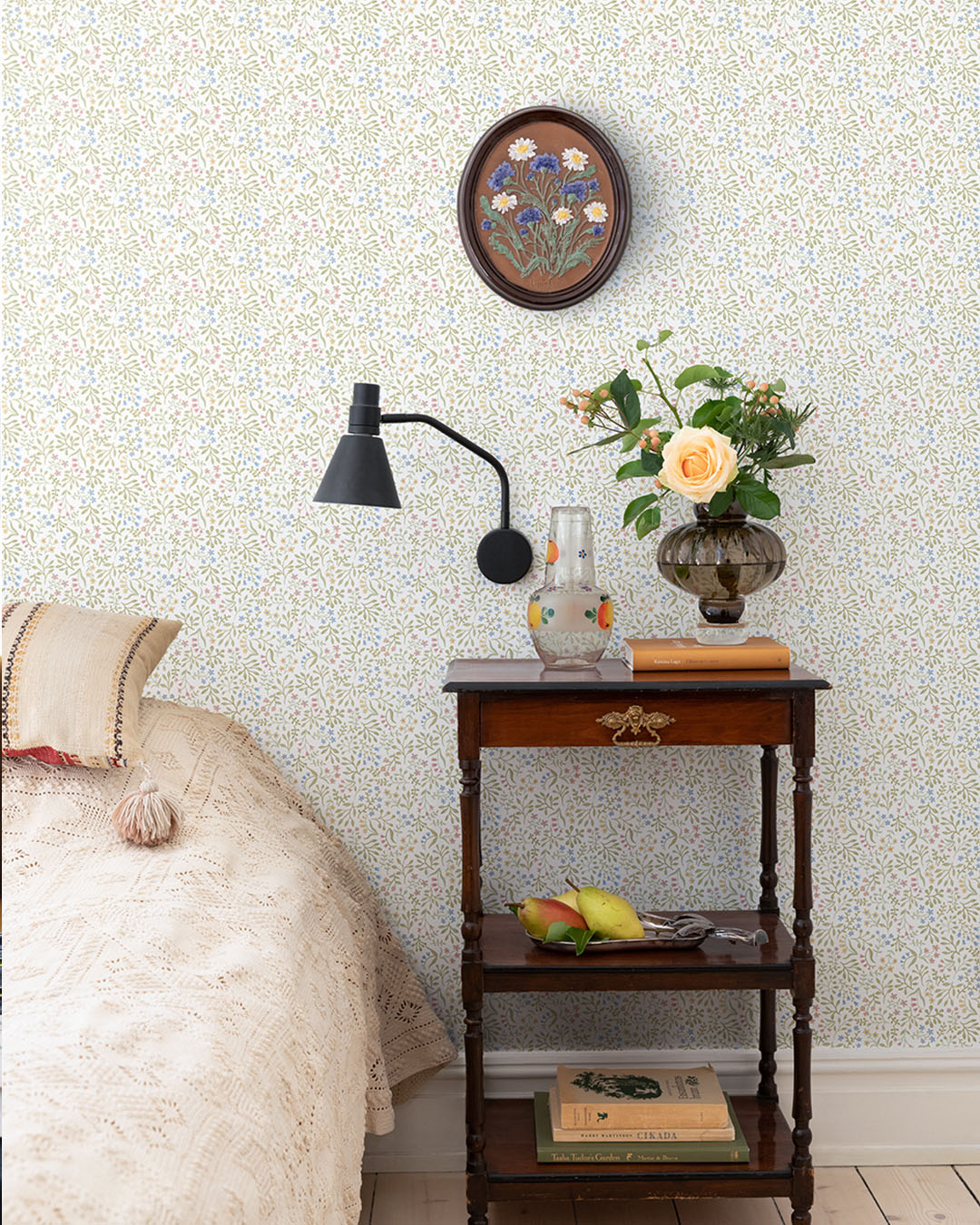 13130 - Marie Wallpaper - White - Midbec