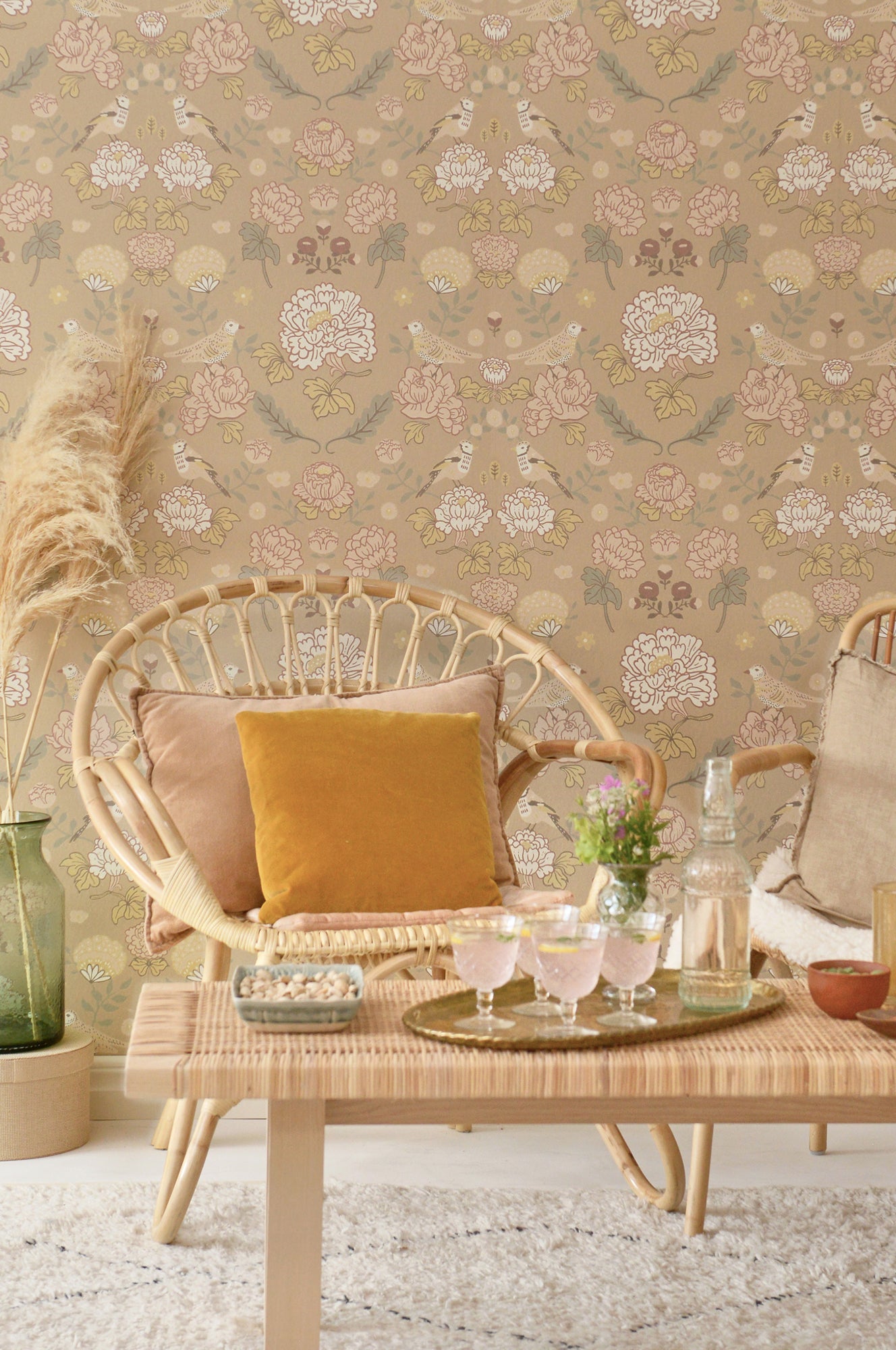 June Honey Beige Wallpaper - Majvillan